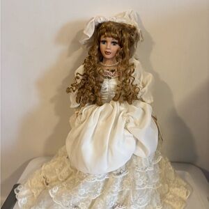 Veronica-Vintage Ashley Belle